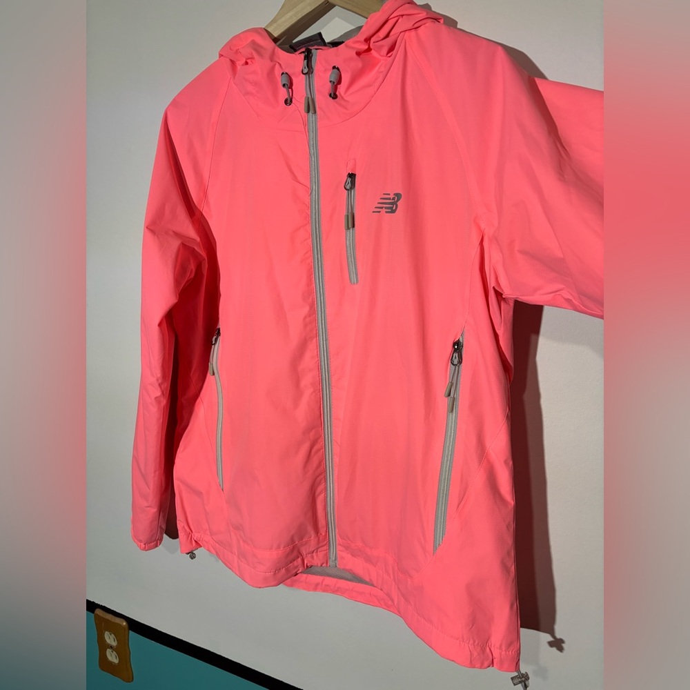 New Balance Neon Pink Women’s Windbreaker – Size XL - Picture 3 of 9